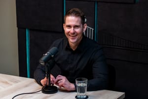 Fehérgalléros bűnöző világtól Krisztusig - A Szabadság Rabjai