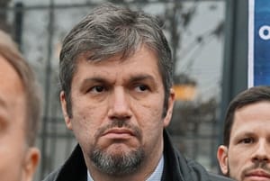 Hadházy Ákos csúsztat a Hit Gyülekezetével kapcsolatban, itt a tételes cáfolat