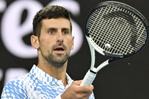 Botrány az Australian Openen, Putyin miatt figyelmeztették Djokovicsékat