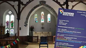 Templom rendezett drag műsort gyerekeknek - szerintük Jézus erre hívja őket