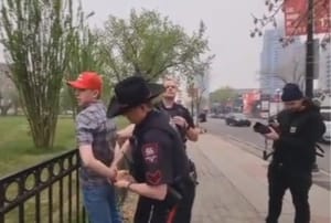 Kanada: Bibliaosztásért is letartóztatással fenyegetnek a hatóságok