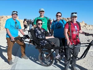 Úttörő találmány: mozgáskorlátozottak is túrázhatnak Izraelben
