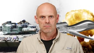 A háború forradalmian más arca - Robert C. Castel