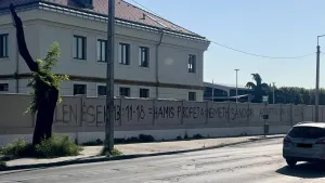 Megrongálták a Hit Gyülekezete épületét