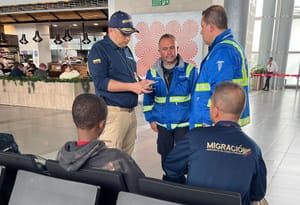 Repülővel érkeznek Afrikából az illegális bevándorlók a Mexikói határhoz