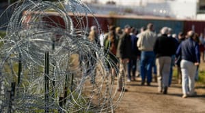 USA: Texas mellé álltak a republikánus kormányzók a határkérdésben