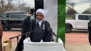 USA: Amerika és Izrael pusztulását kívánta a muszlim tömeg Ramadán utolsó napján