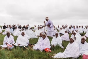 Influenszer boszorkánydoktorok hitegetik a fiatal dél-afrikai keresztényeket