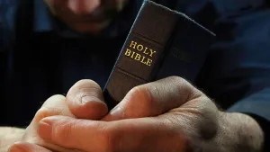 Kalifornia: nem imádkozhatnak Jézus nevében az önkéntes lelkészek