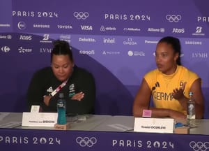 Dalra fakadt a sajtótájékoztatón az aranyérmes német olimpikon