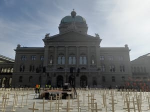 "Ez a hit a szenvedésben is kitartott" - üldözött keresztényekről emlékeztek meg Svájcban