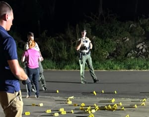 "Isten megvédett minket"- szitává lőtték egy amerikai lelkész házát