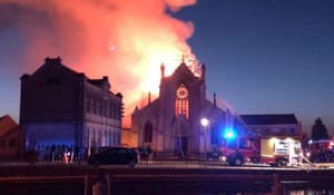 Jelentés: megháromszorozódtak Európában a keresztény-ellenes bűncselekmények