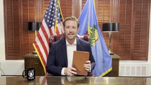 Több száz Bibliát osztanak ki az oklahomai állami iskolákban