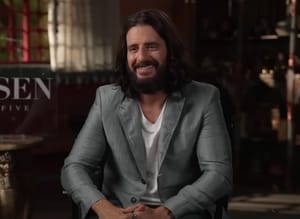 Jonathan Roumie: "Ne felejtsük el a karácsony lényegét"