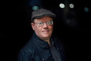 A Wikipédia atyja hitre jutott: „Mindenkinek olvasnia kellene a Bibliát”