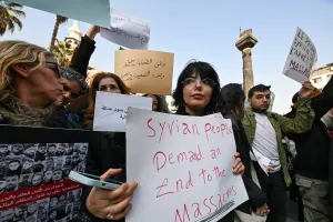 Tragédia: iszlamisták civilek százait mészárolták le Szíriában