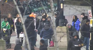 Anglia: iszlamisták miatt került bíróság elé egy keresztény utcai prédikátor